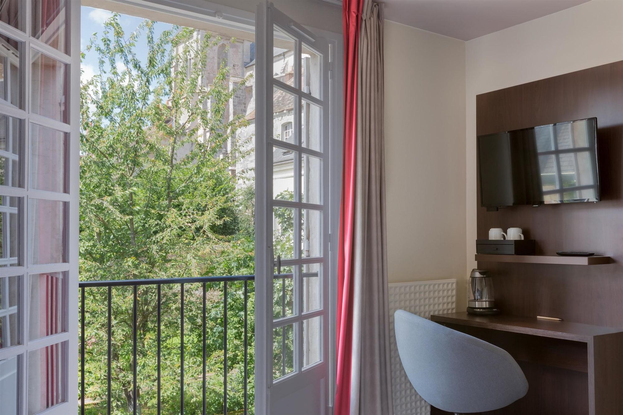 Best Western Blanche De Castille Dourdan Esterno foto