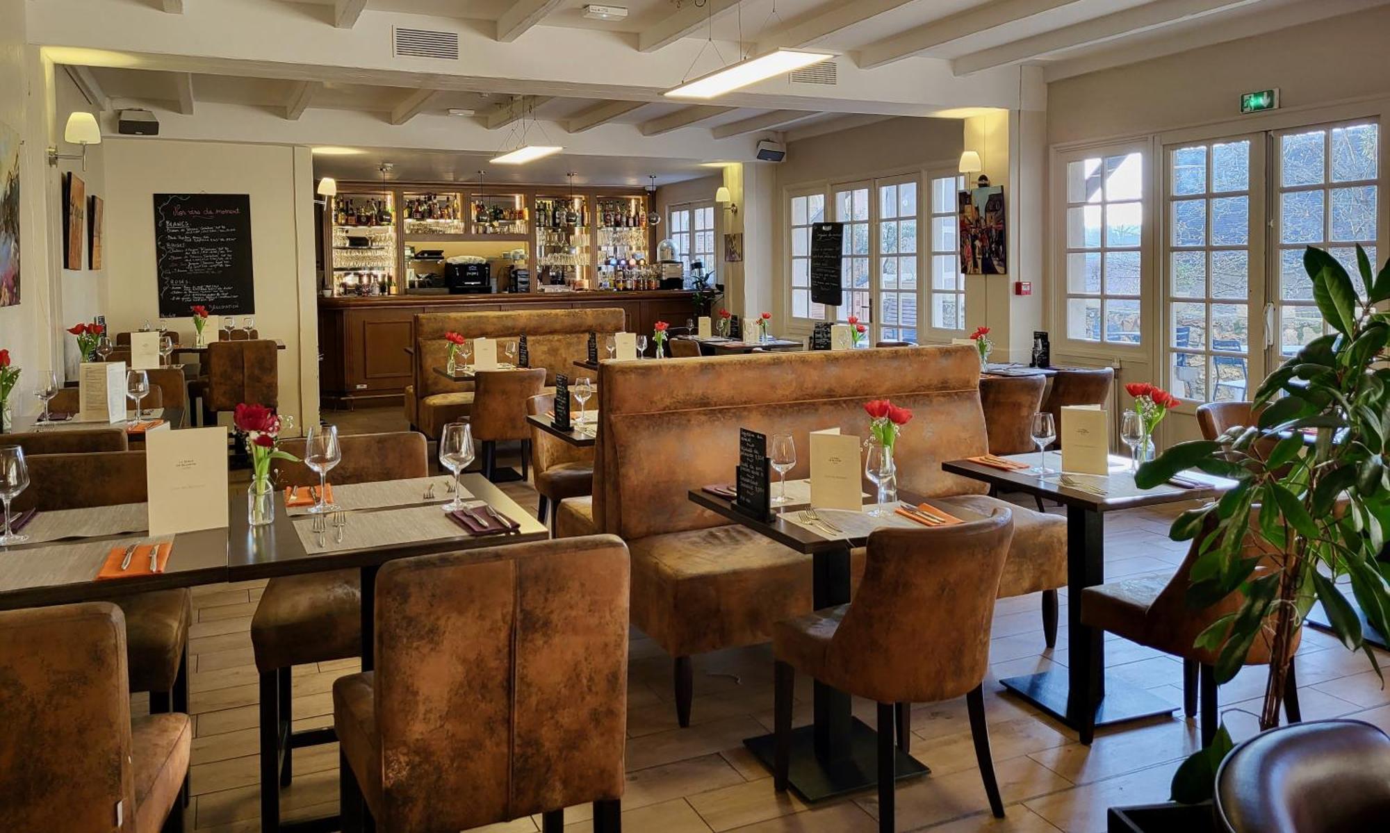 Best Western Blanche De Castille Dourdan Esterno foto