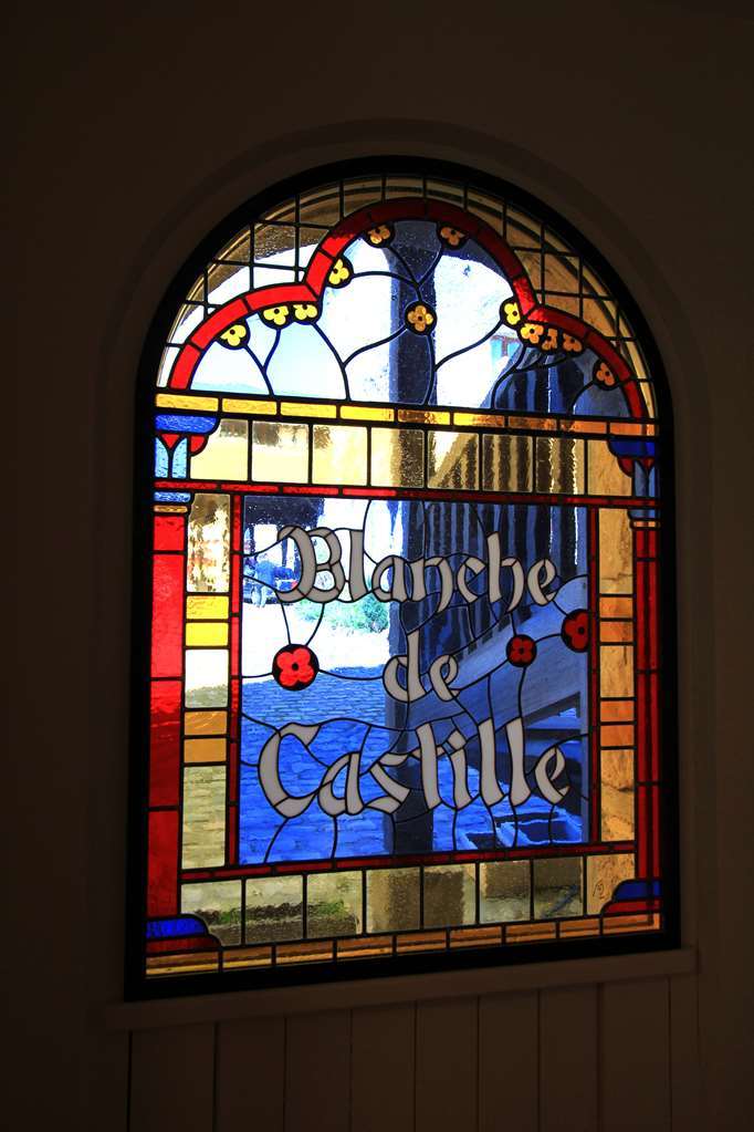 Best Western Blanche De Castille Dourdan Interno foto