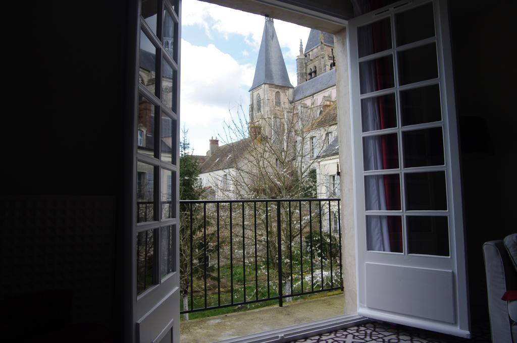 Best Western Blanche De Castille Dourdan Esterno foto