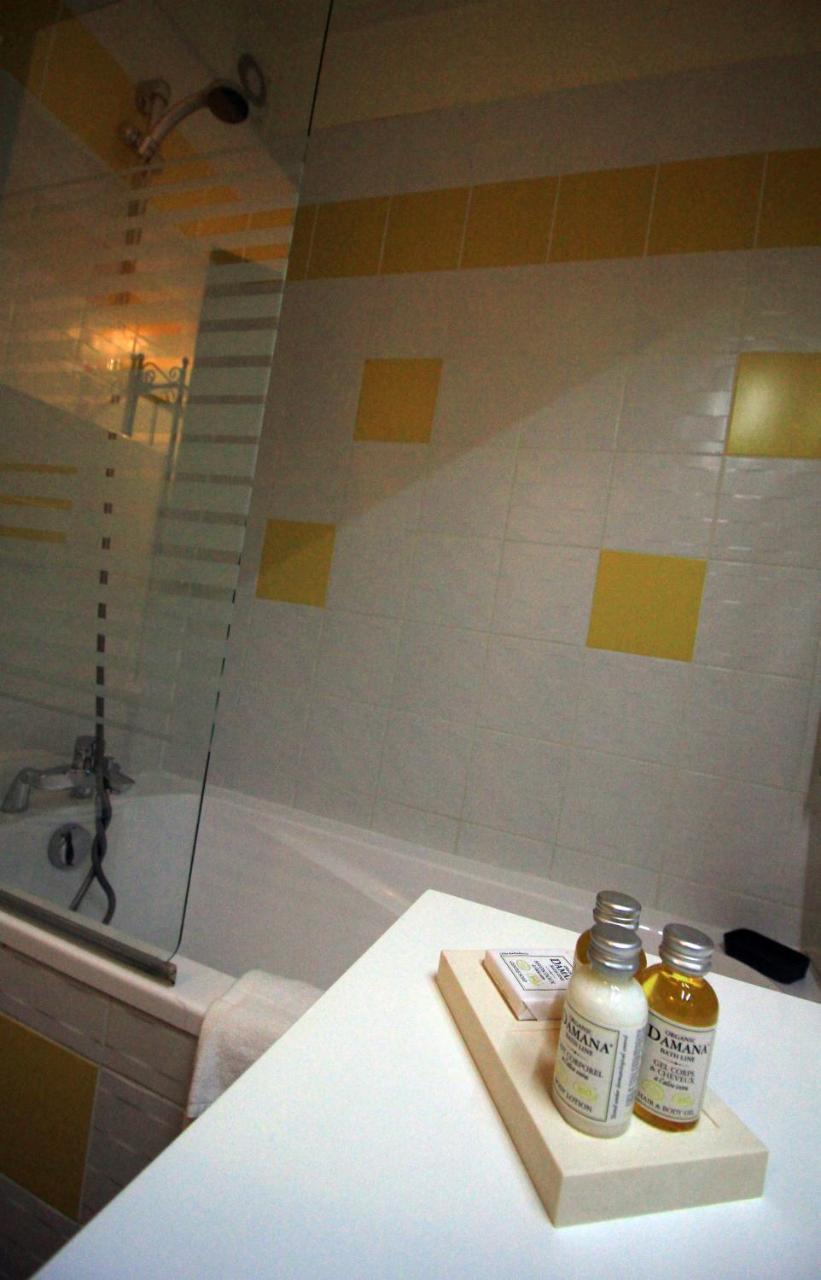 Best Western Blanche De Castille Dourdan Esterno foto